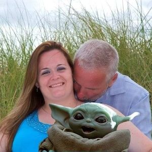 Meet your Posher, Casey